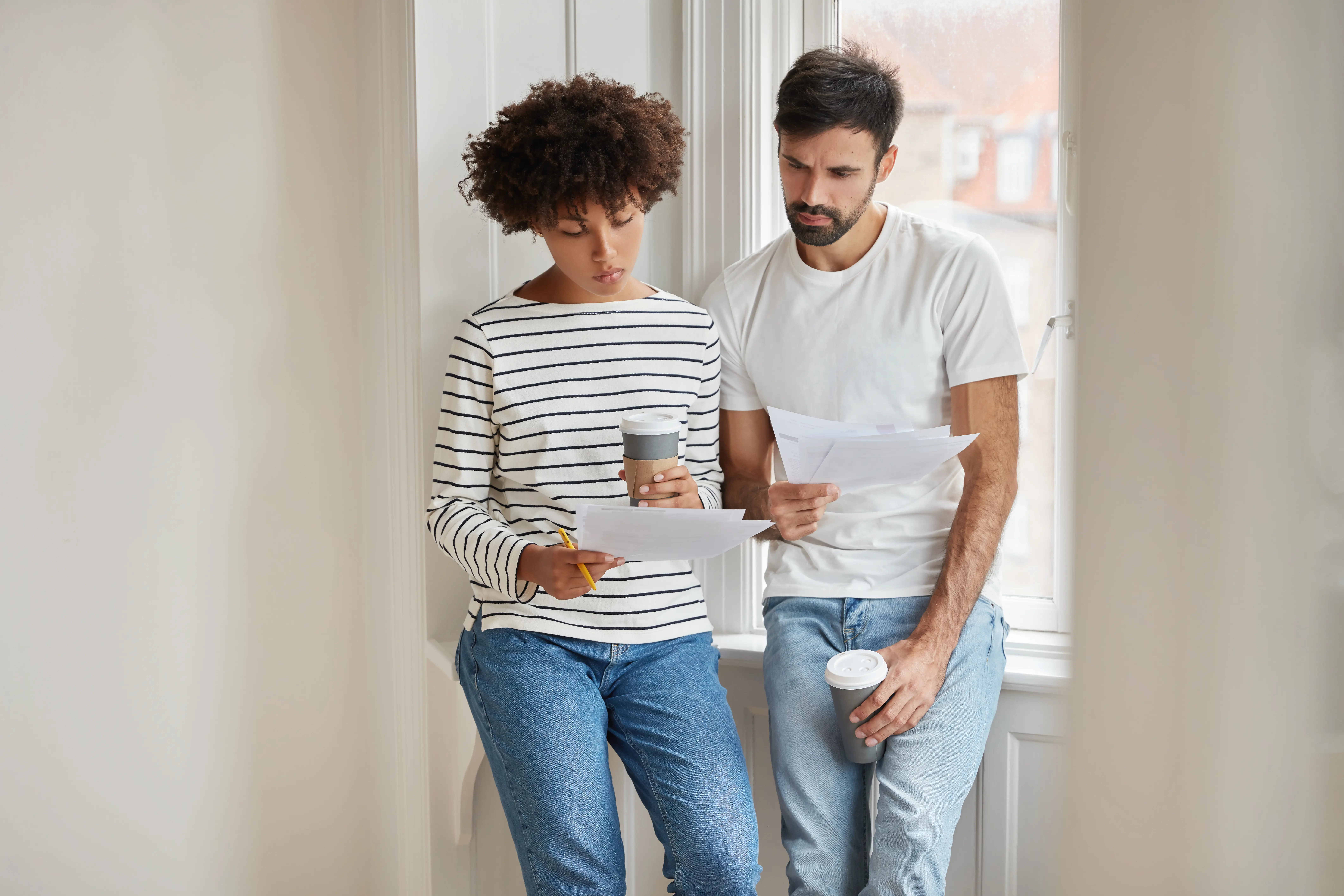 Comment organiser un échange d’appartement de A à Z en 2026 et économiser 1 200 € sur 7 nuits ?