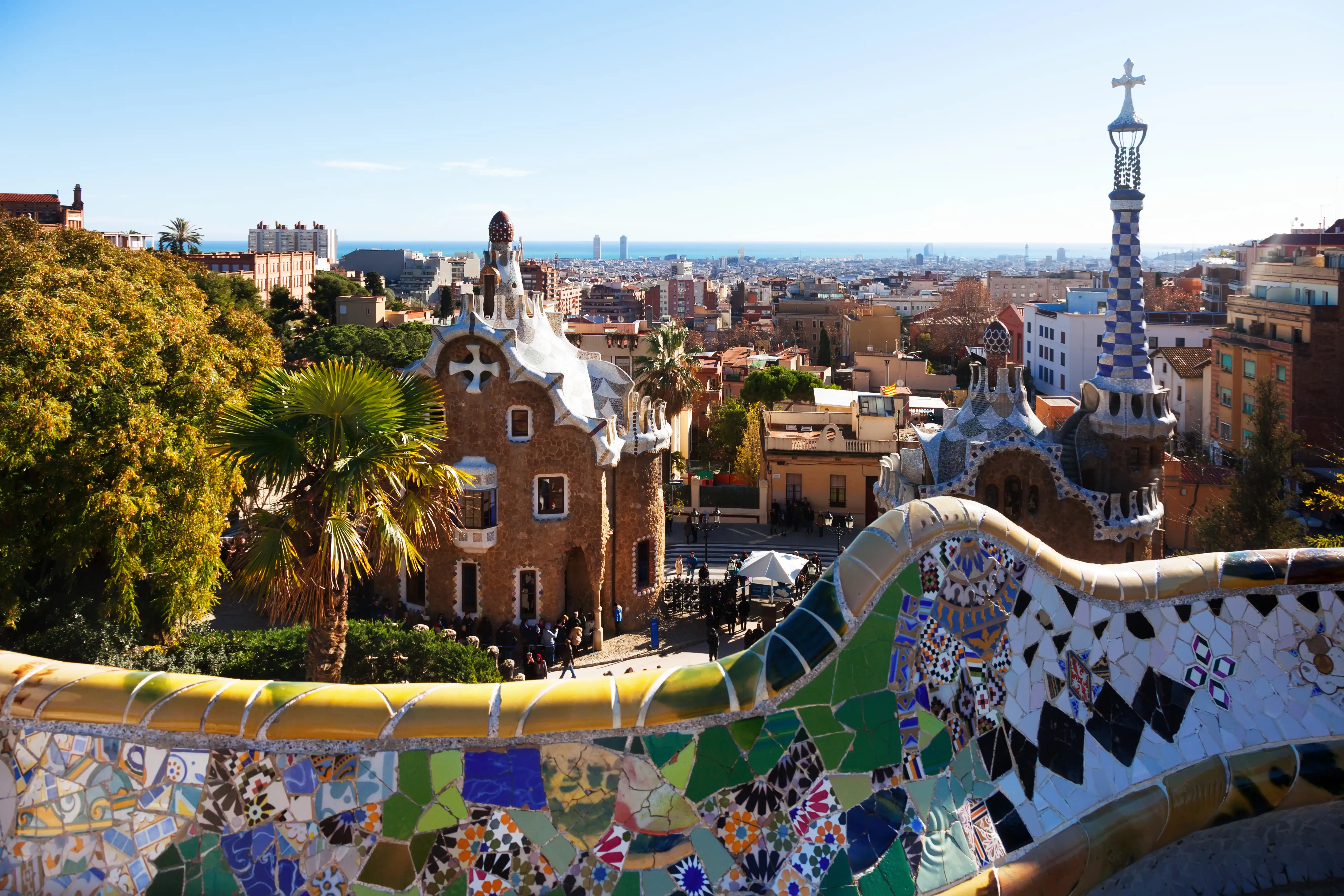 Peut-on faire un week-end à Barcelone sous 350 € en 2026 et où part l'argent poste par poste ?