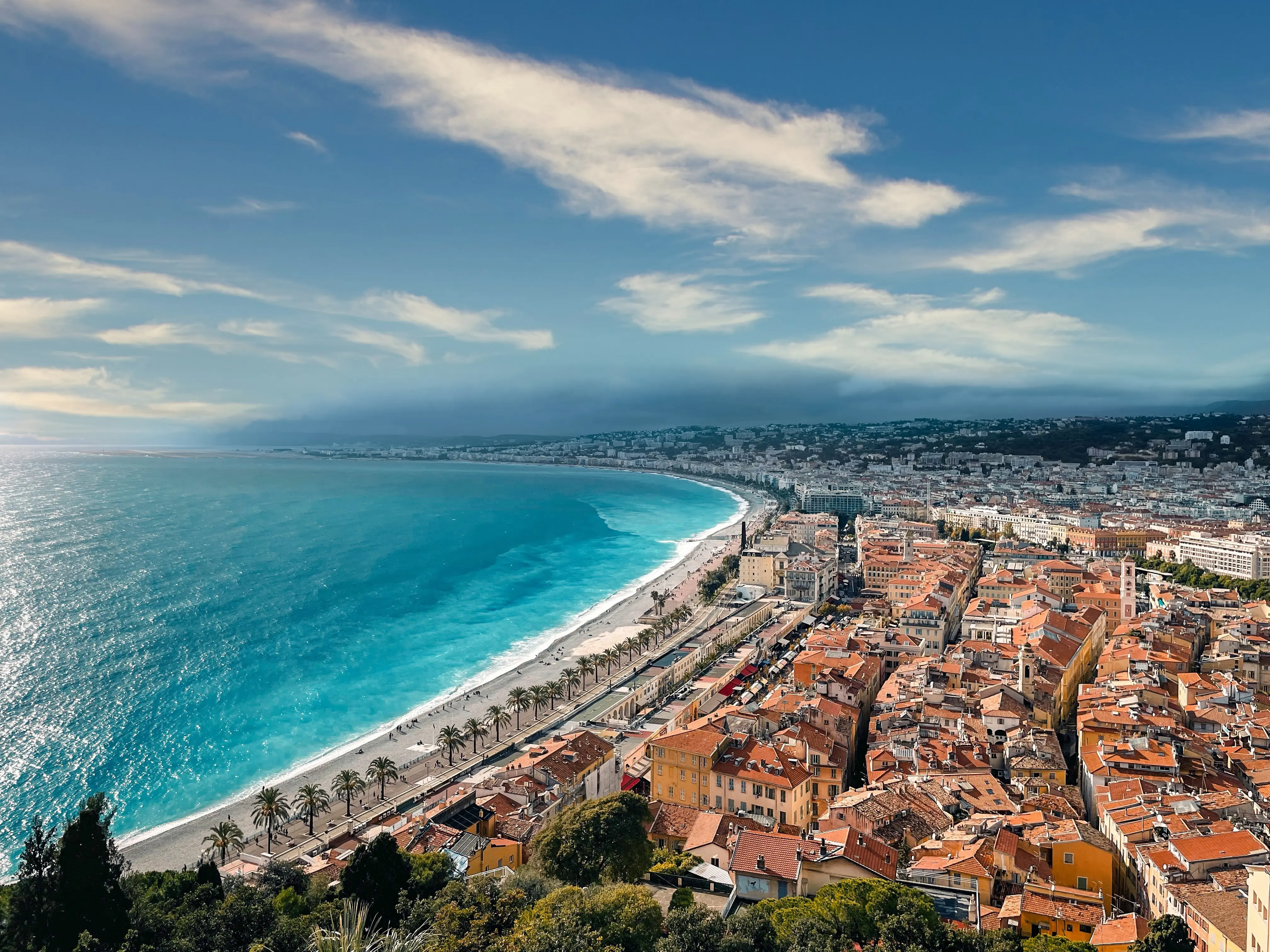 Échange d'appartement Nice 2026 : guide complet pour vivre la Côte d'Azur sans payer le loyer niçois