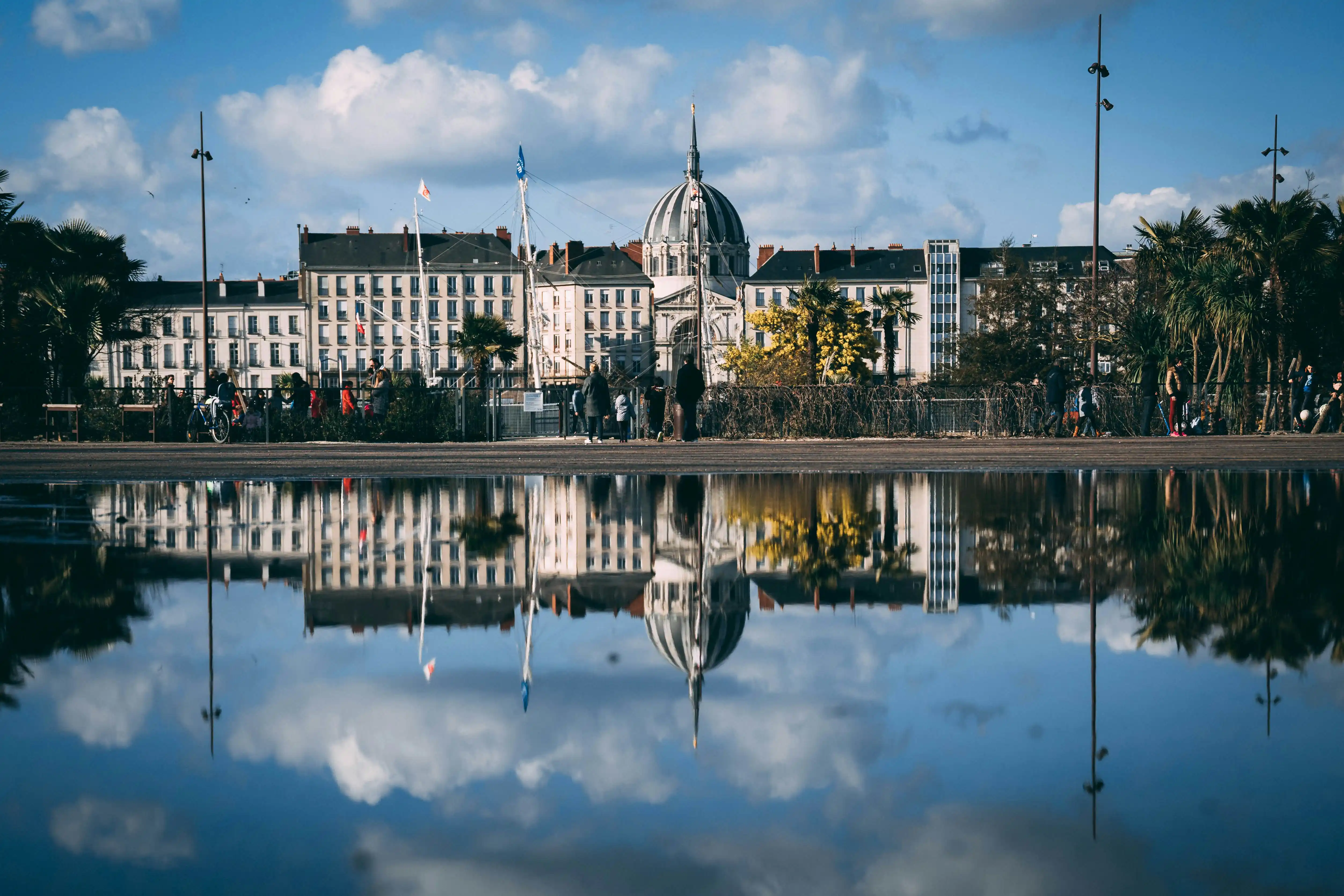 Échange d'appartement Nantes 2026 : guide complet pour vivre la cité des ducs sans payer le loyer nantais