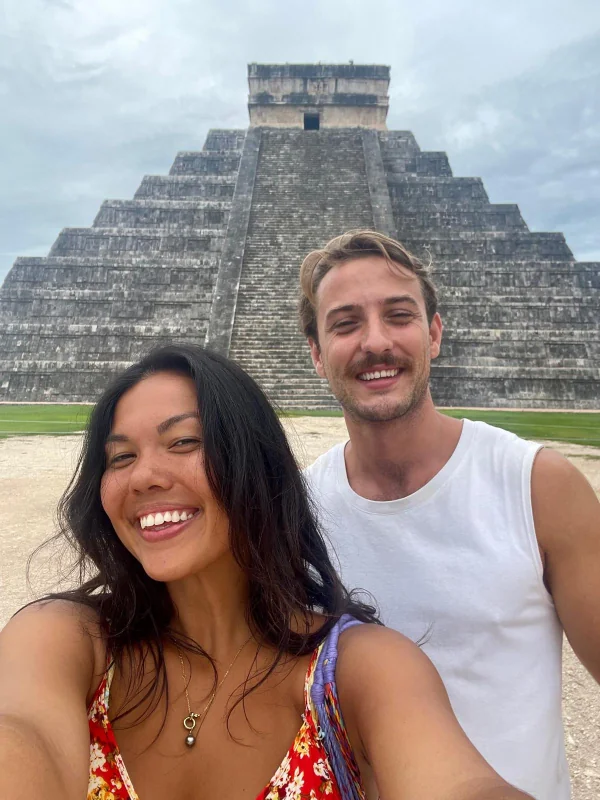 Portrait de Tristan et Maëli en voyage