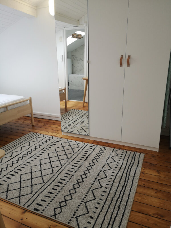 Viens recharger les batteries à Bordeaux : un bol d'air frais pour plusieurs semaines — Chambre — photo 2