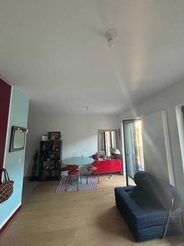 Paris 🔁 Anywhere in Europe — Salon — photo 2