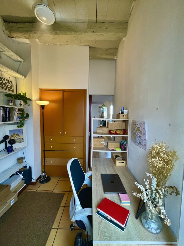 Barcelona 🔁 Italy or wider Europe — Chambre — photo 3