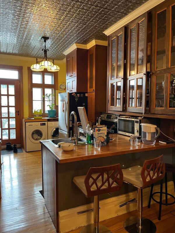 Montreal -> découverte de l’Amérique — Salon — photo 3