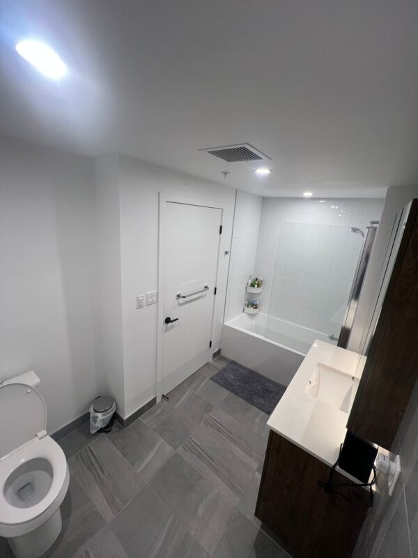 Échange Montréal 🔛New York en août — Salle de bain — photo 4